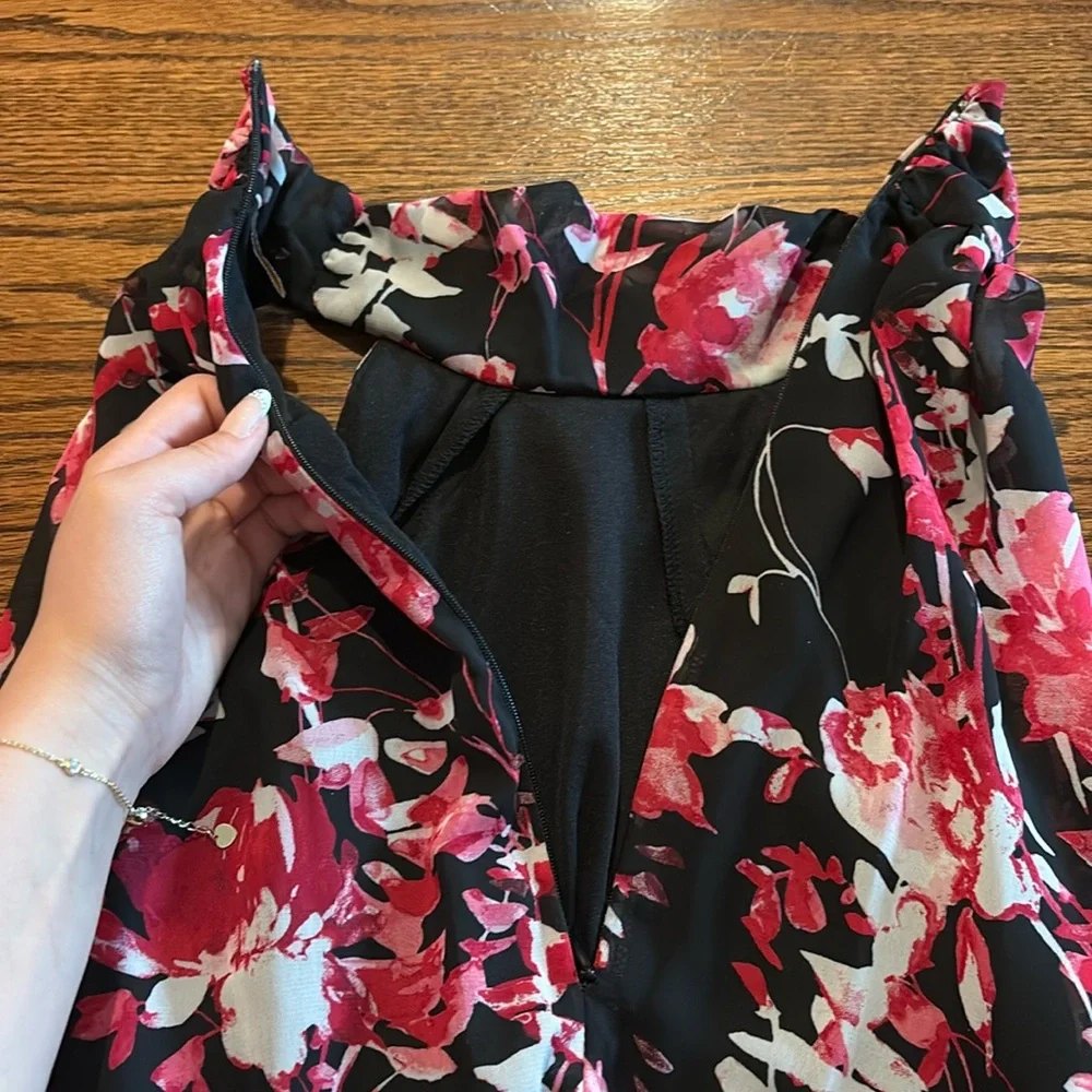 Just Taylor Halter Neck Floral Dress - Picture 3 of 6